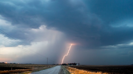 Sacramento Braces for Swinging Weather as Dry, Windy Conditions Followed by Thunderstorms and Cool Down