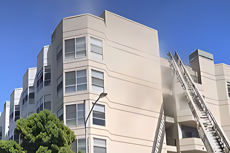 San Francisco Fire Department Successfully Extinguishes 5th Floor Blaze on Delancey Street, No Injuries Reported