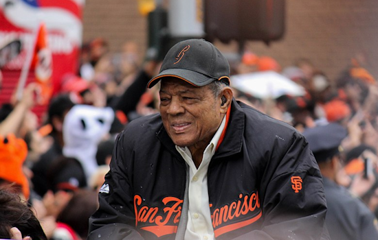 San Francisco to Celebrate Willie Mays with "Willie Mays Highway" on I-80 Near Oracle Park