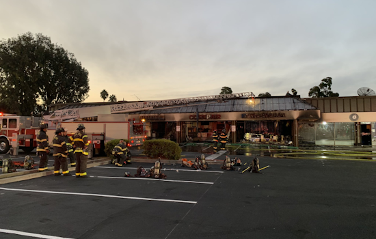 San José Strip Mall Engulfed in Flames as Firefighters Tackle 3-Alarm Inferno on Alum Rock Avenue