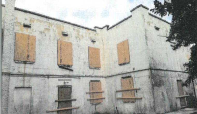 Sarasota’s Historic Colson Hotel Faces Uncertain Future as City Leaders Decide Between Preservation and Demolition Amidst Community Mobilization