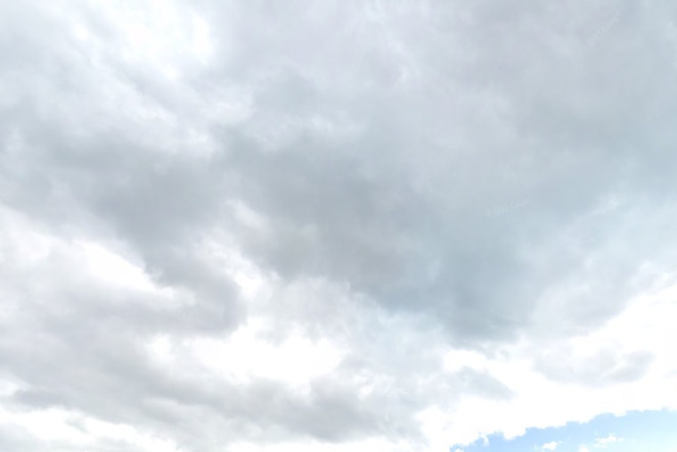 Scattered Showers and Thunderstorms Loom Over Tampa This Week