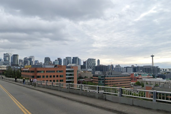 Seattle Braces for Gray Skies and Showers, NWS Predicts Rainy Week Ahead