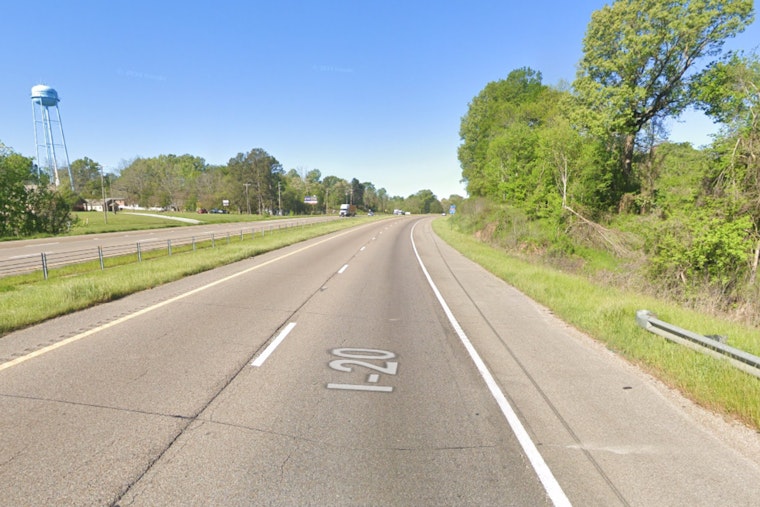 Seven Killed, Dozens Injured in Interstate 20 Bus Crash Near Vicksburg, Victims Identified as Mexican Nationals