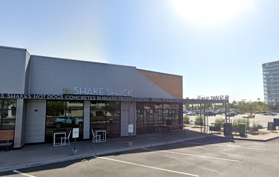 Shake Shack Offers Free Chicken Sandwich on NFL Sundays with Qualifying Purchase