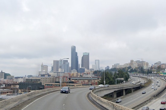 Showers and Cloudy Skies on the Horizon for Seattle, NWS Advises Keeping Umbrellas Handy