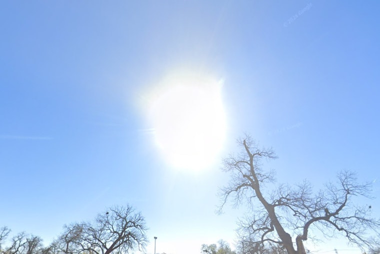 Sizzling San Antonio Forecasts Sun-Drenched Week with Highs in the Mid-to-Upper 90s