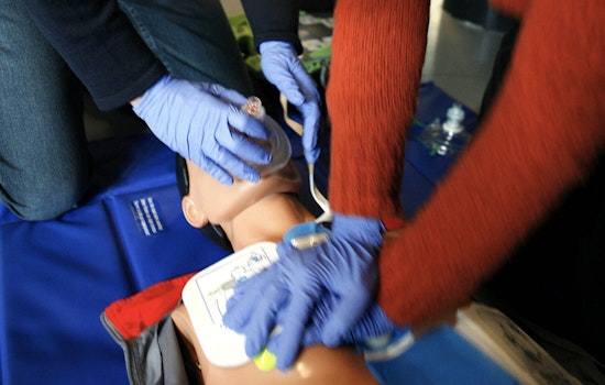 South Florida High School Senior Saves Friend's Father with CPR Training