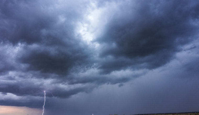 St. Louis Braces for Stormy Weather with High Chances of Showers and Thunderstorms This Week