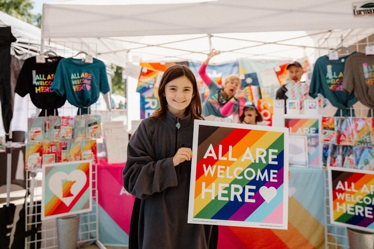 St. Louis Park Art Fair Weaves Together Culture and Community in a Spectacle of Local Creativity