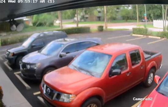 St. Petersburg Street Race Results in Fatality as Driver is Charged with Vehicular Homicide and Police Search for Second Suspect