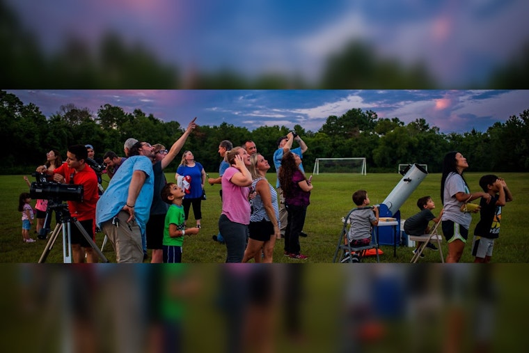 Stargazers Delight, Astronomy in the Park Returns to League City's Rustic Oaks Park This Saturday