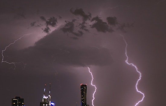 Steady Showers and Thunderstorms to Persist in Philadelphia, Mild Weekend Ahead