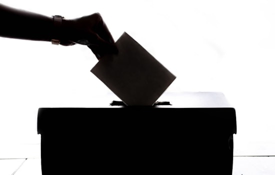 Supreme Showdown, Arizona Voting Law Gets Partial Nod from High Court Amidst Pre-Election Turmoil