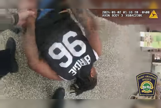 Suspected Carjacker Arrested After Hostage Situation at Wawa in Port Orange, Florida