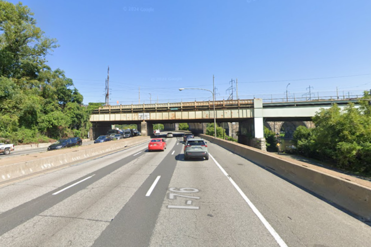 Suspicious Death Investigation Underway After Decomposed Body Found Over Schuylkill Expressway in West Philadelphia