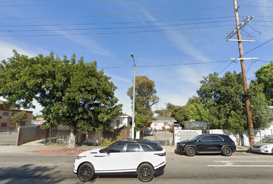 Swift LAFD Response Extinguishes South Los Angeles Fire in Under 10 Minutes