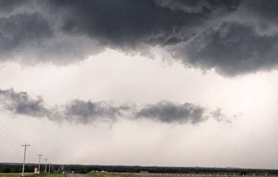Tampa Braces for Scattered Showers and Thunderstorms Amidst Sunny Skies and Sweltering Heat