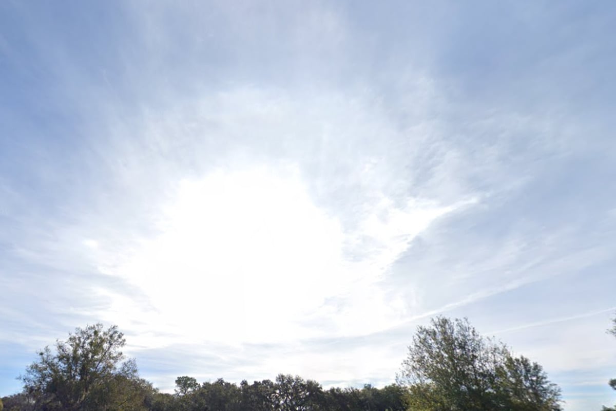 Tampa Braces for Scattered Thunderstorms Amidst High Heat Index, Clear