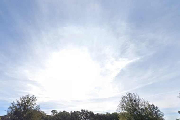 Tampa Braces for Scattered Thunderstorms Amidst High Heat Index, Clear Evenings Ahead