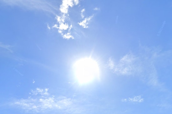 Tampa Braces for Week of Sunshine, Showers, and Sultry Conditions According to NWS Forecast