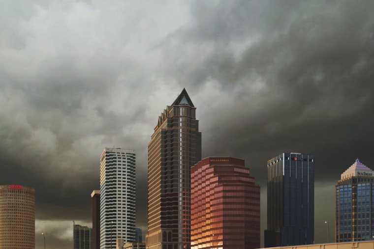 Tampa Forecast: Steamy Days with Scattered Storms on the Horizon