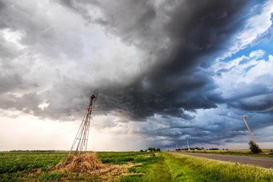 Tampa Prepares for Heat and Storms as NWS Forecasts Highs in the 90s with Scattered Showers