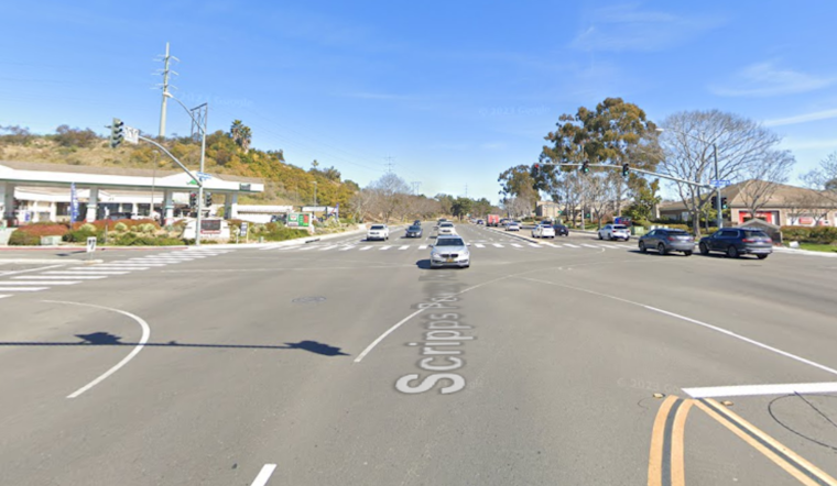 Teen Injured After Striking Traffic Pole in Scripps Poway Parkway Accident, San Diego Police Investigating