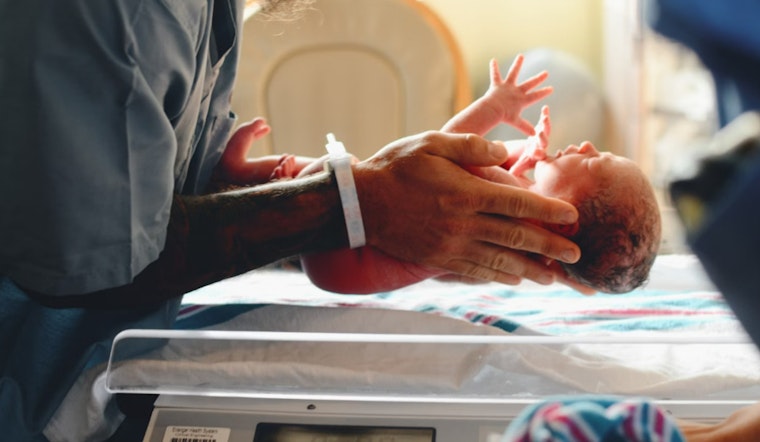 Texas Midwives Push for Recognition Amid Maternal Health Care Crisis, Advocates Seek Medicaid Coverage for Doula Services