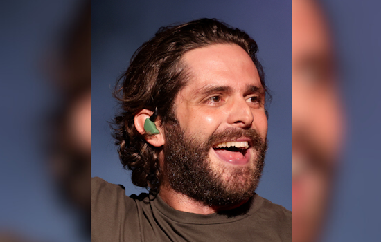 Thomas Rhett to Bring "Better in Boots" Tour to Pittsburgh's Star Lake Pavilion Next Summer