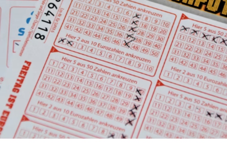 Time Running Out as Lucky For Life $25,000 Prize Remains Unclaimed in Livonia, Michigan