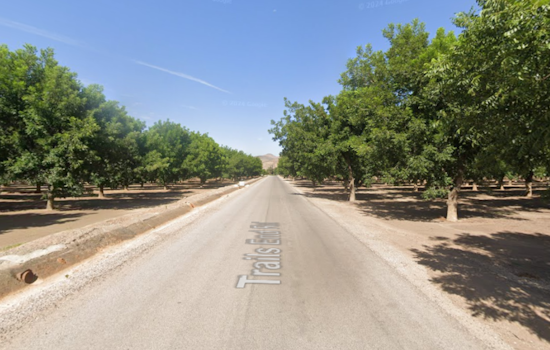Traffic Alert for Doña Ana's District 5: Trails End Road Chip Sealing Starts Sept. 30