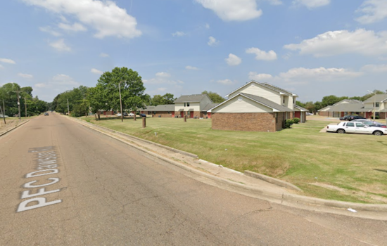 Tunica Homeowner Wounded, Intruder Fatally Shot in Overnight Home Invasion at CottonLand Village Apartments