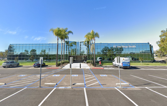 UC San Diego Health Pioneers Operating Room Revolution with Apple Vision Pro, A Surgical Sensation