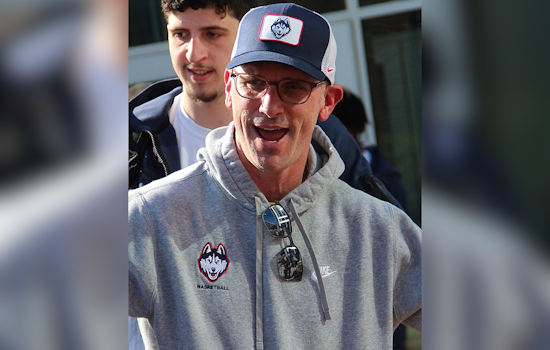 UConn's Dan Hurley to Energize Bengals Fans as 'Ruler of the Jungle' for NFL Season Opener in Cincinnati