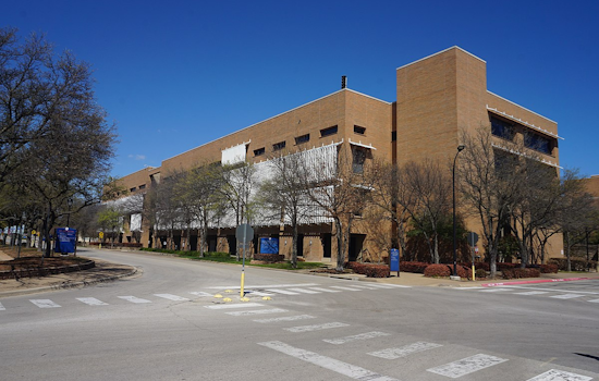 UT Arlington Tops North Texas College Rankings, Shines in Graduate Earnings According to WSJ