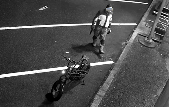 Vancouver in Suspense: Armed Man on E-Bike Leads Police on Downtown Chase Before Arrest
