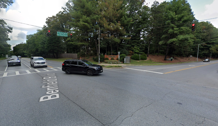 Vehicle Overturns at Benfield Road Intersection in Anne Arundel, Prompting Traffic Advisory