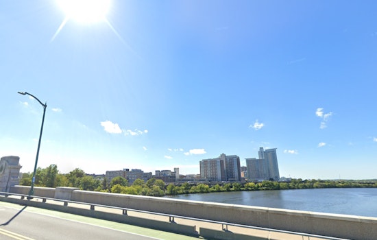 Warm and Sunny Week Ahead for Boston with Mid-80s Peaks and Possible Midweek Showers