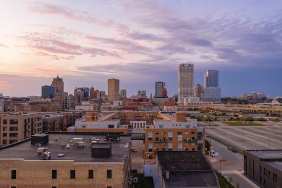 Warm Week Ahead as Milwaukee Basks in Sunshine with Highs Reaching Mid-80s
