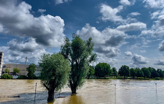 Washington D.C. Braces for Weekend Showers and Flood Advisory with Alexandria and Arlington on Alert