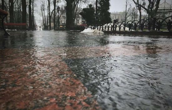 Wet Week Ahead for Atlanta with Showers and Strong Winds as Autumn Nears