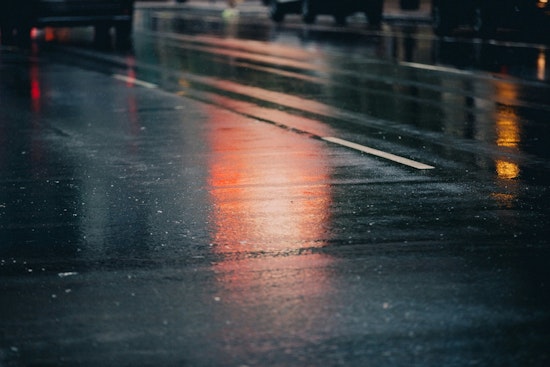 Wet Weekend Ahead for Nashville with Showers and Thunderstorms Forecasted by NWS