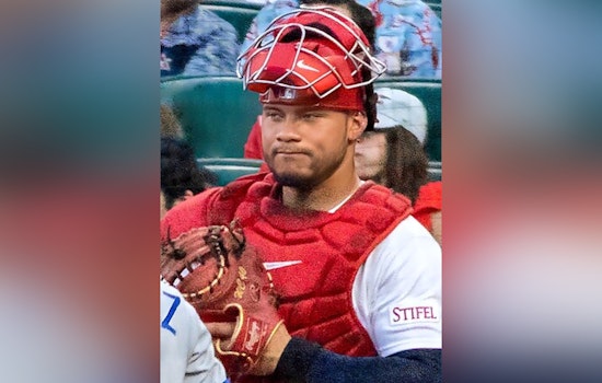 Willson Contreras Urges St. Louis Cardinals' Front Office to Step Up and Dominate NL Central