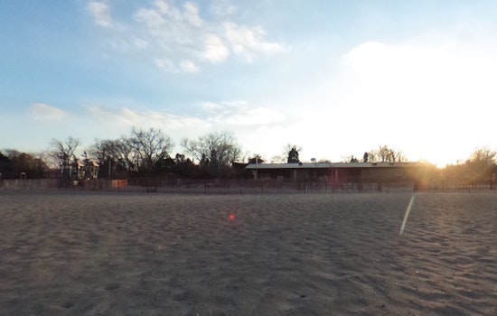 Wilmette Residents Rally to "Unfence Gillson" in Protest of Beach Access Fees and Controversial Fence Installation