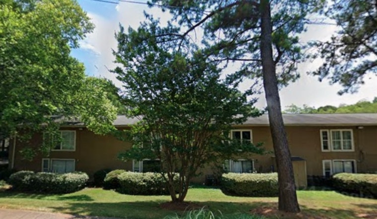 Woman Stabbed During Roommate Dispute in Atlanta, Investigation Underway