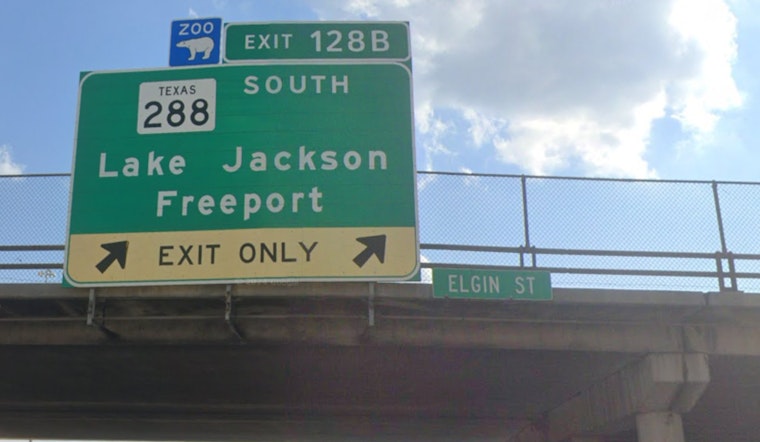 18-Wheeler Crashes Stall Traffic on Southwest Freeway and I-69 in Houston