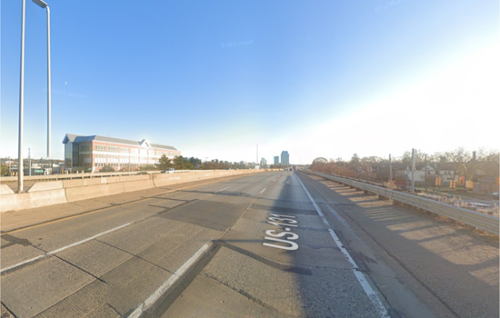 54-Year-Old Man Fatally Injured in US-131 Crash Involving Semi-Truck Amid Harsh Winter Conditions in Grand Rapids