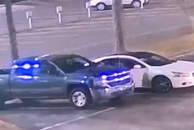Memphis Police Seek Public's Aid to Apprehend Suspects in New Year's Eve Auto Burglaries at I-Bank Building