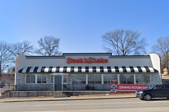 Altercation at Saint Louis Steak ‘n Shake Leads to Police Investigation; Suspects at Large